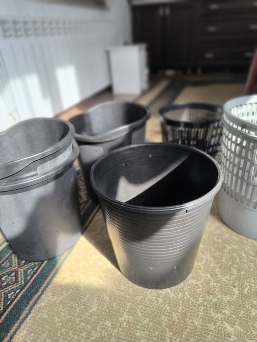 Продам мусорные ведра