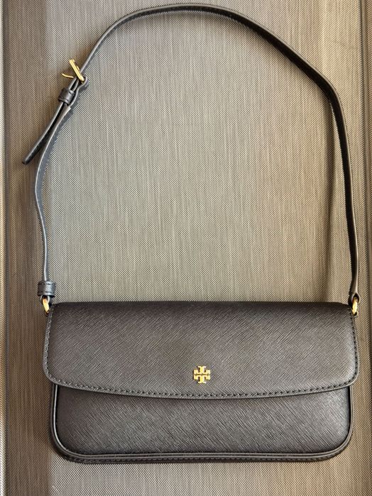 Оригинална чанта Tory Burch – нова, 24 × 13 см