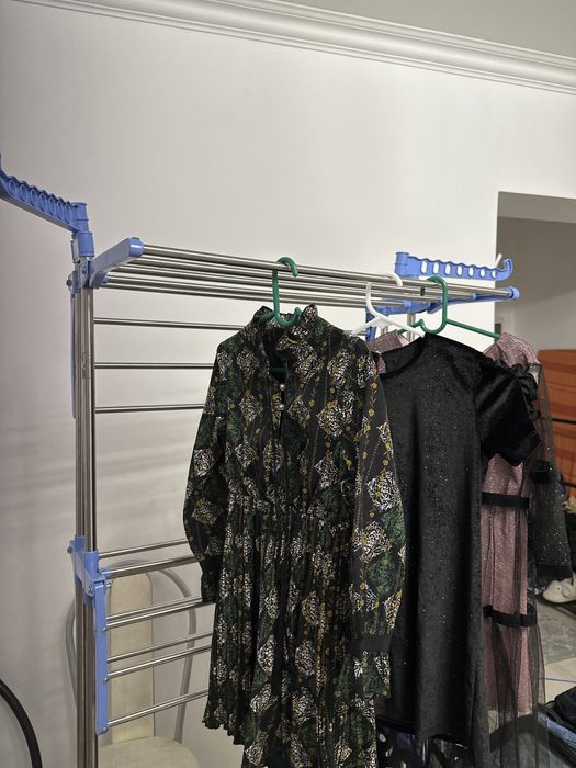 Платья на 6-7 лет все за 7 тыс