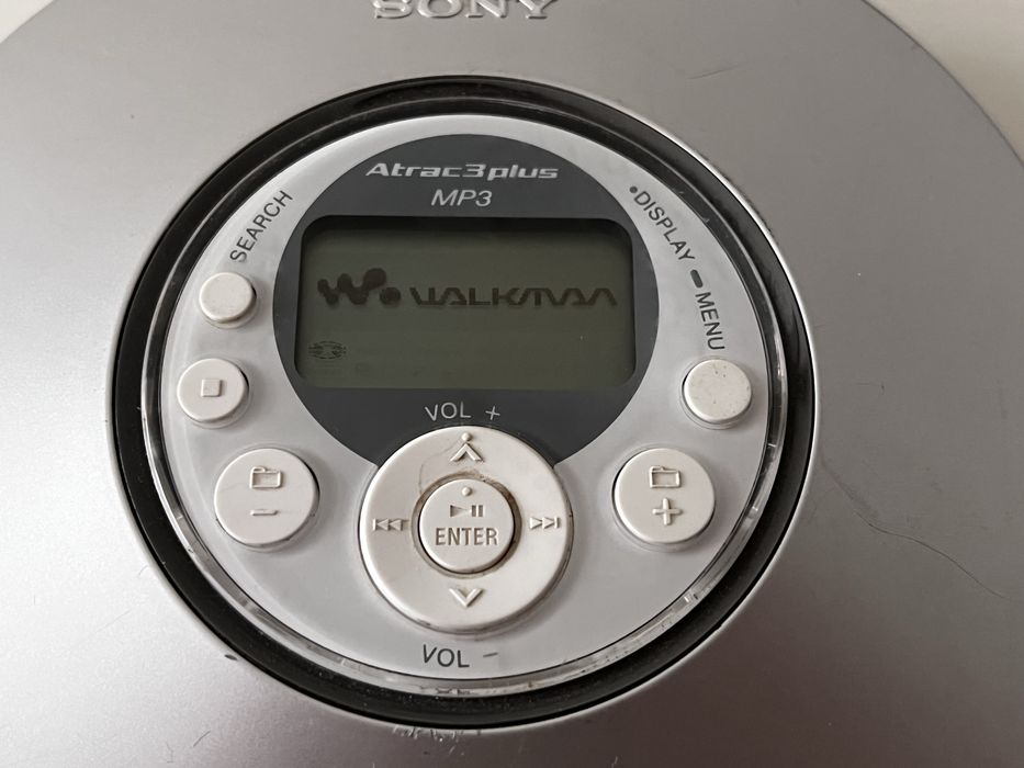 Walkman Sony d-ne326ck