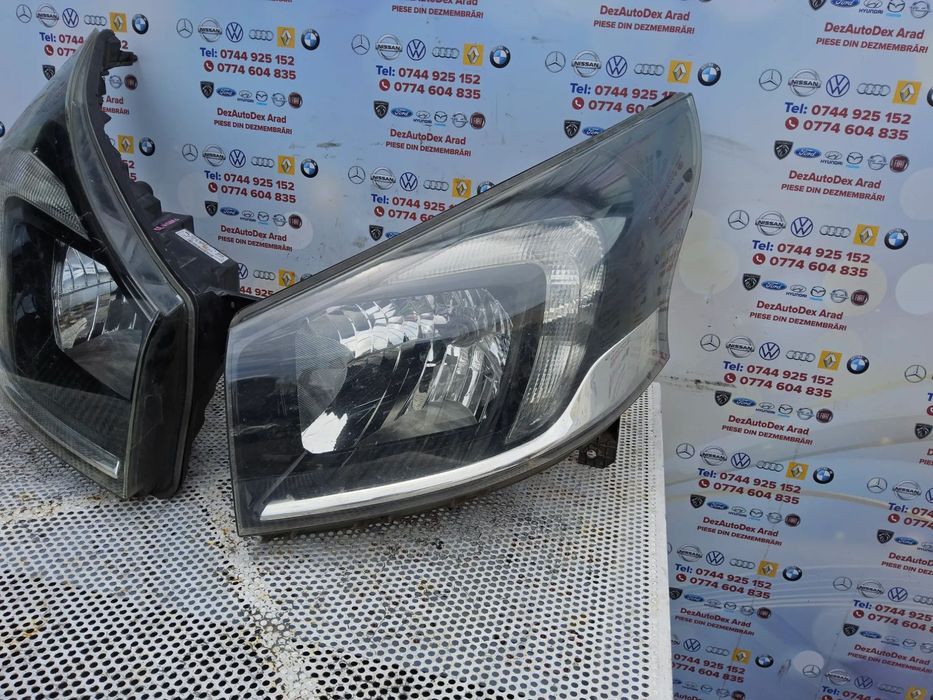 Far Renault Trafic 2014-2020 Opel Vivaro Nissan nv300 faruri stânga dreapta Europa