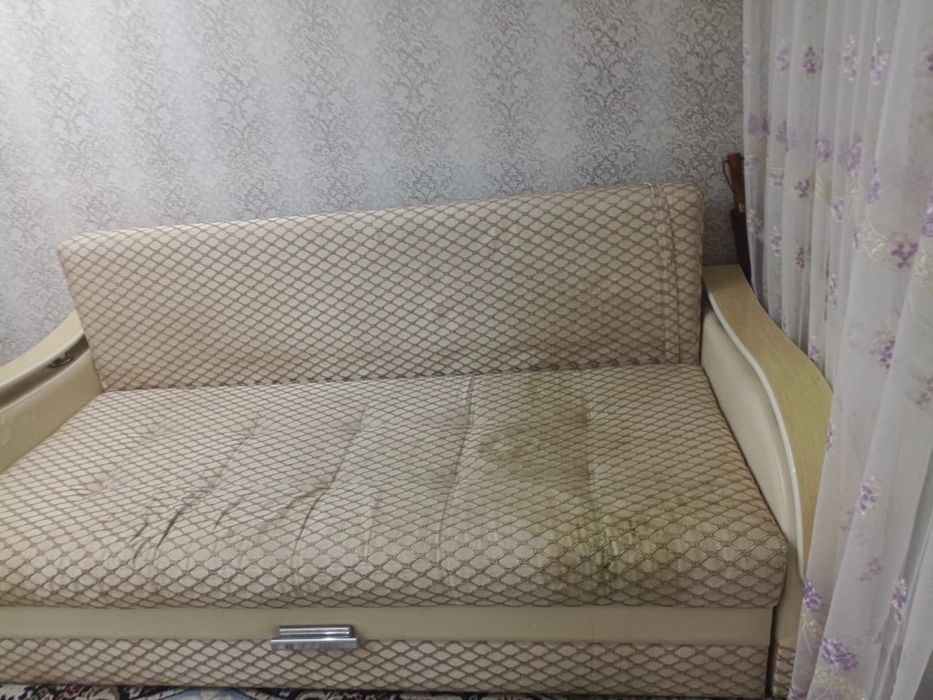 Диван және жұмсақ мебель химчисткасы