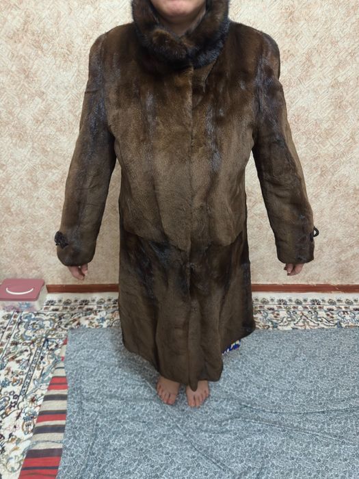 Норковая шуба коричневая
