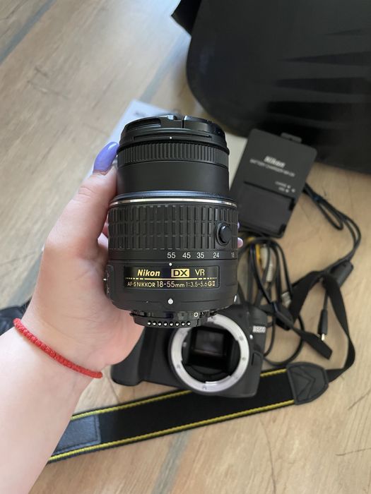 Фотоапарат NIKON D3200