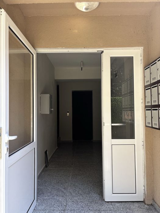 Двустаен апартамент-имот в Стара Загора