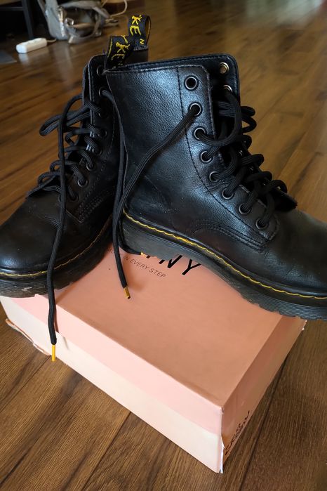 Ботинки сапоги кожанные для девочек 34 размер