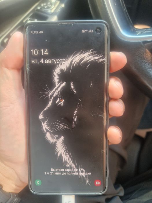 Продам Самсунг С10