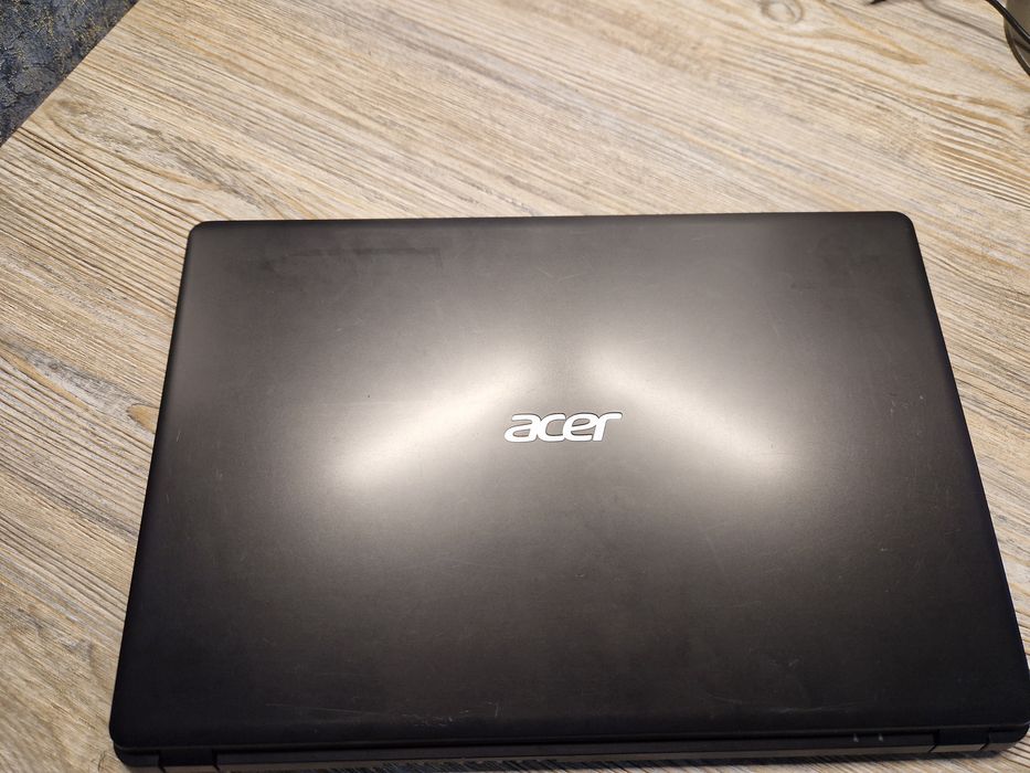 Ноутбук Acer Corei3 модель Acer Extensa 215-52