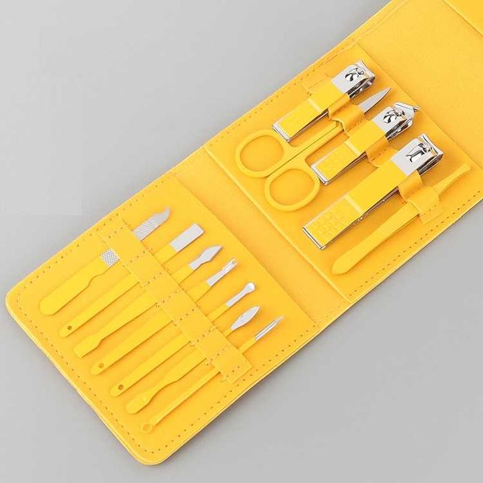Маникюрный набор компактный 12 наборов