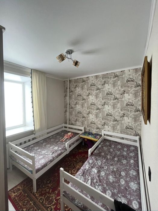 Продам 4 ком квартиру