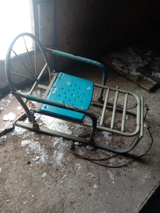 Санки продам б/у