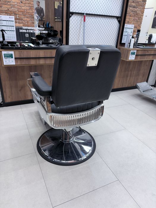 Кресло барбера продается