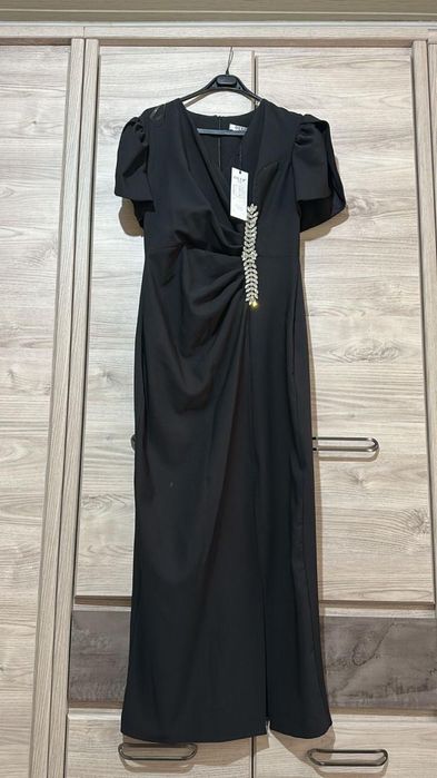 Продам платья турция