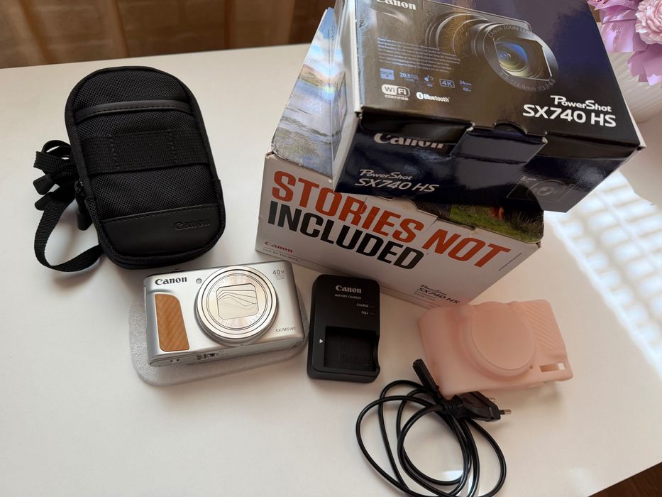 Canon PowerShot SX740 HS Travel Kit – неизползван