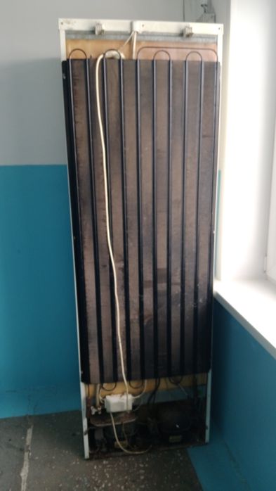 Продам холодильник