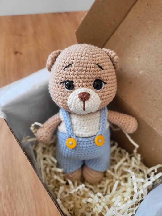 Ursuleț croșetat manual – 16 cm de pură duioșie