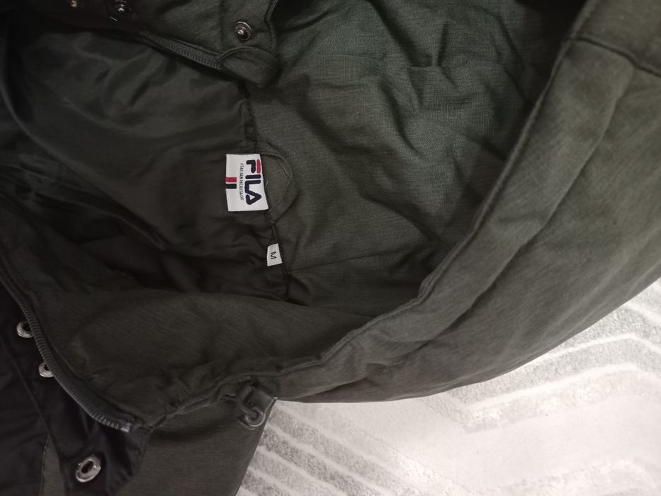 Продам куртку Columbia