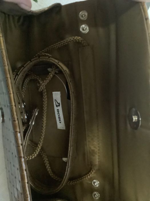 Сумка Клатч с брошью