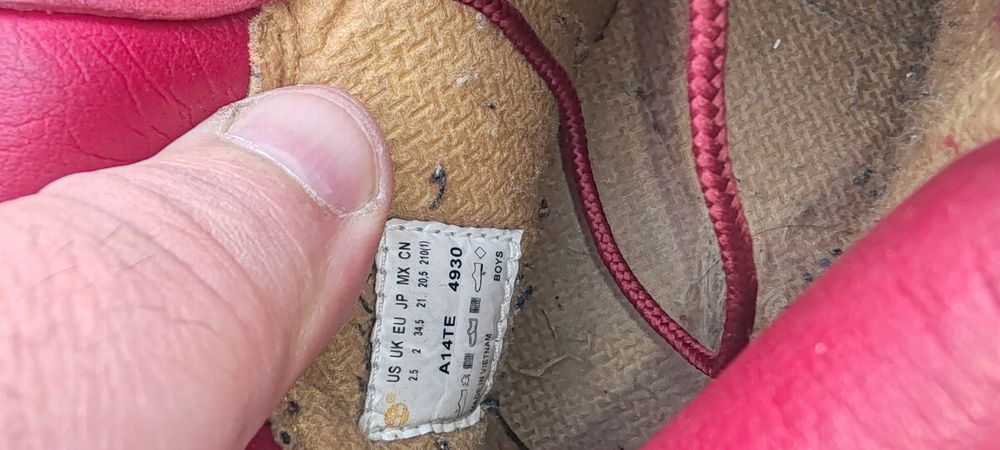 Ghete de firma  iarna zapada copii fete  marimea 34.5  - 35