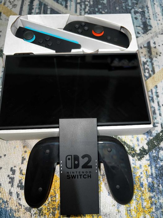 Consola Nintendo switch 2 + Fifa 26 Stare excelenta