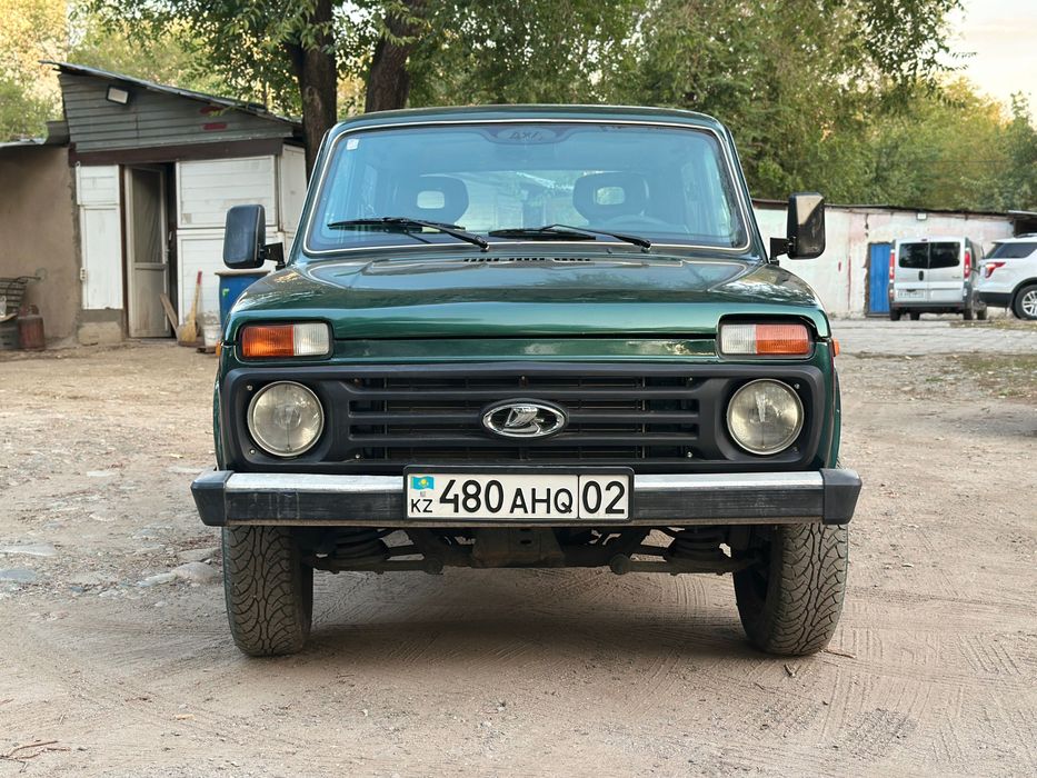 Нива Ваз 2121 Lada