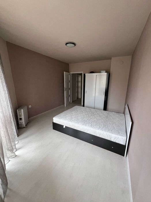 Апартамент в центъра на Перник