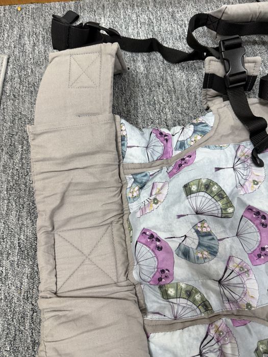 Marsupiu ergonomic Isara