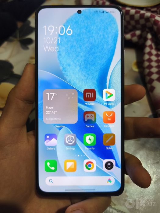 Redmi k40 12/256