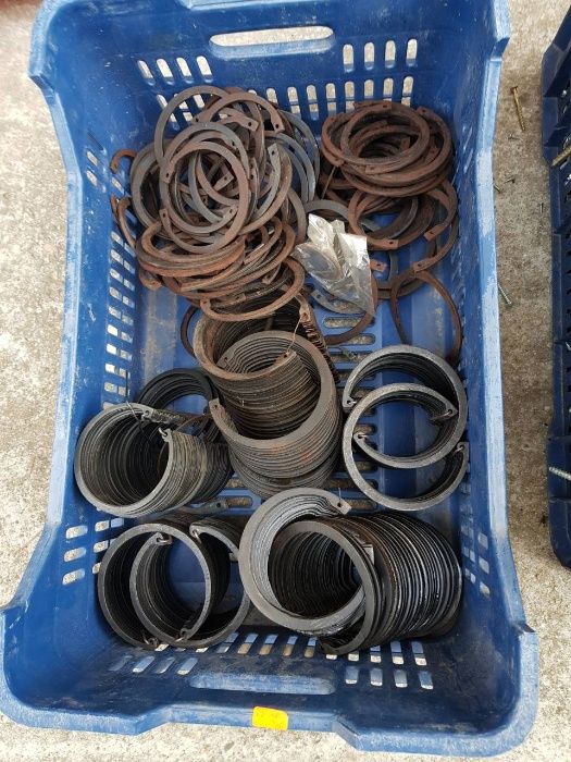 Крепежни елементи