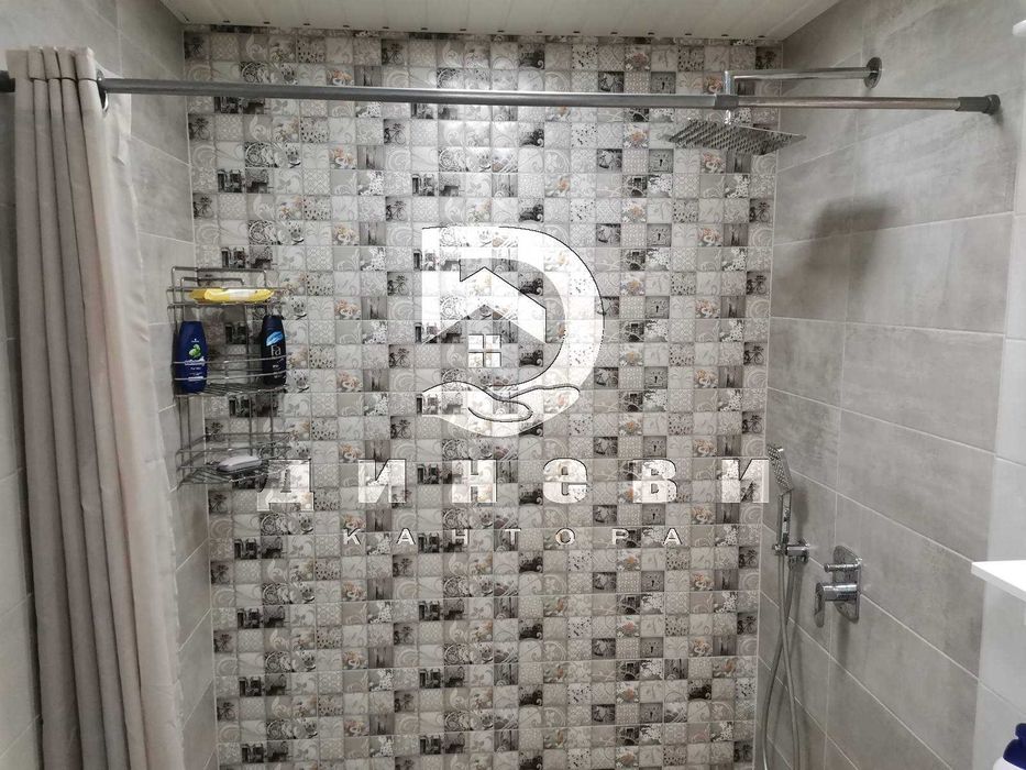 Продава се Тристаен апартамент в Стара Загора, ОРБ - 100 кв.м за 1290 €/кв.м - Снимка #9