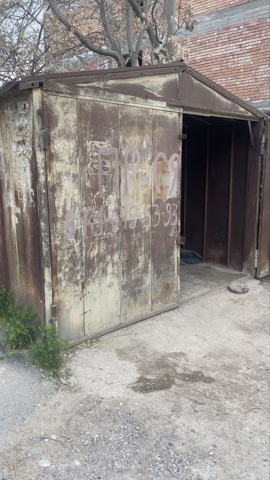 Продам гараж без доков