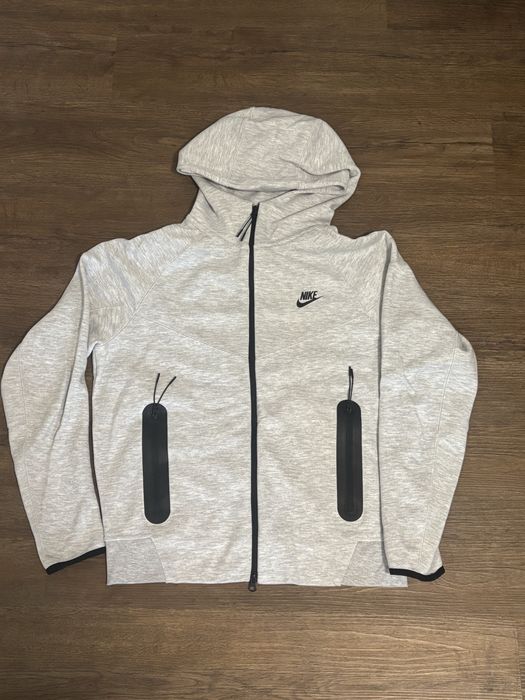 Trening Nike Tech gri