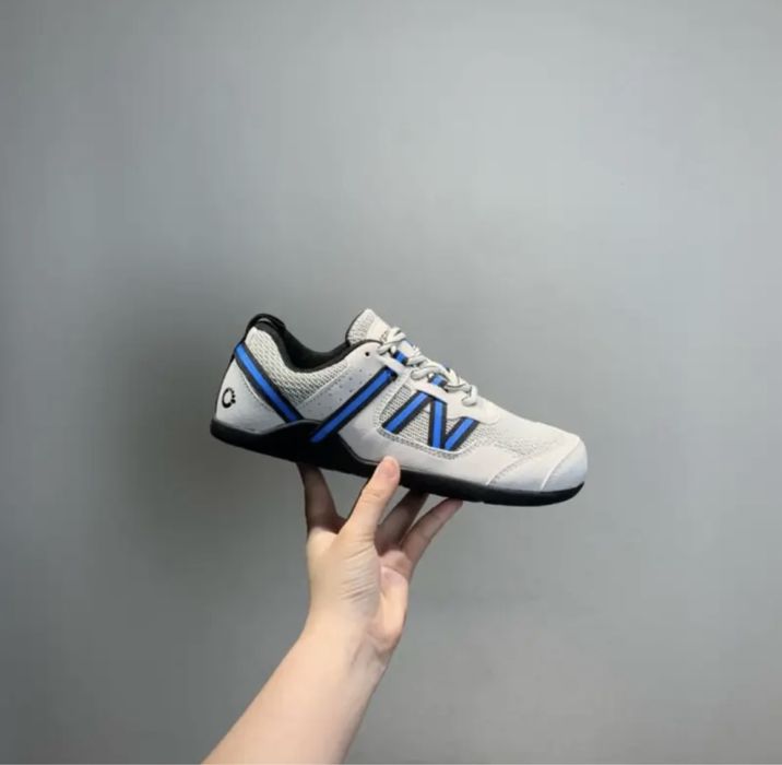 Кроссовки босоногие