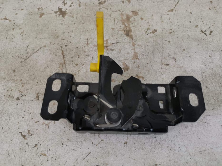 Капак за двигател Мерцедес-Бенц А-Клас / Mercedes-Benz A-Class W177/V1