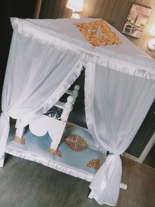 Трон!!! Вывод ребенка на Троне.