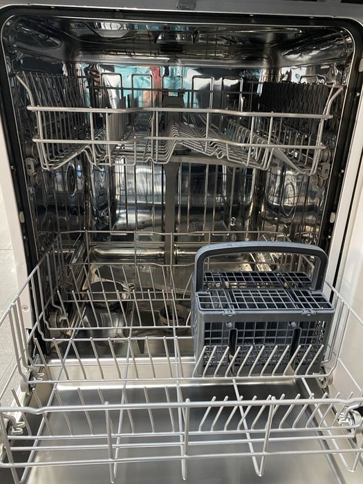 Съдомиялна Beko  60 см. DFN04321W b100 195 бял