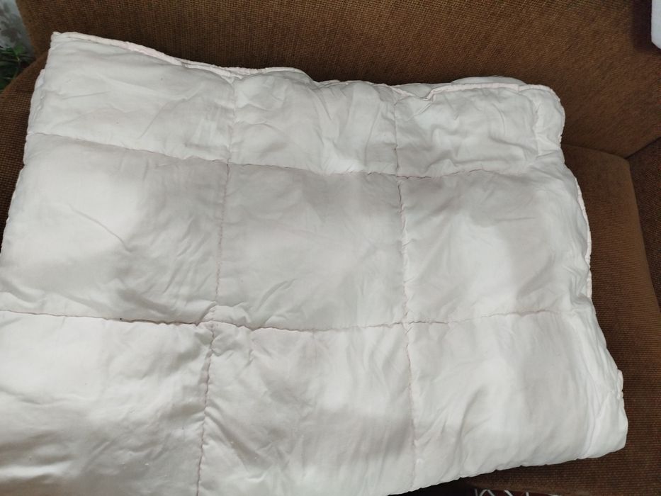 Одеяло шерстяное и синтепон