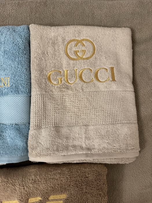 Хавлии Gucci Giorgio Armani