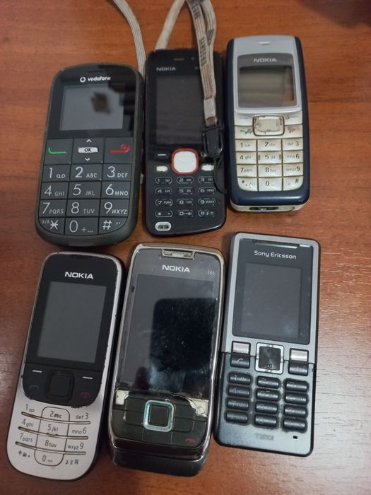 Lot Telefoane Clasice (Unele NOI la cutie, LIBERE de rețea) + Lot Piese
