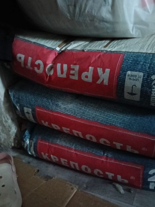 Клей строительный