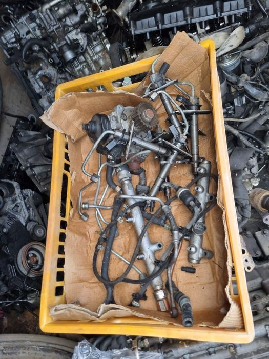 Помпа с дюзи за  Audi a5 a6 a7 Q7Q5 3.0dizel 239ks!!!