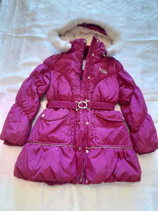 Продам зимние куртки на девочку