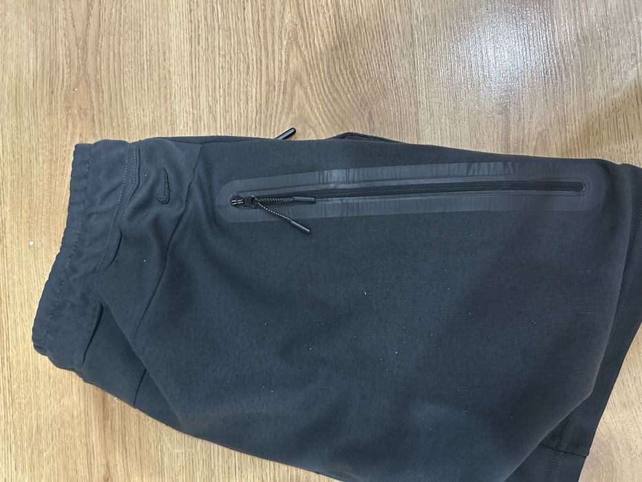 Compleu nike tech