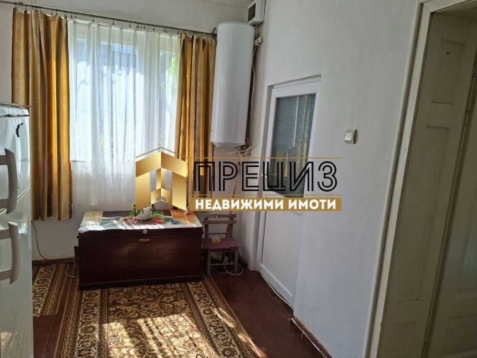 Продава се Къща в Велики Преслав - 200 кв.м за 550 €/кв.м - Снимка #11