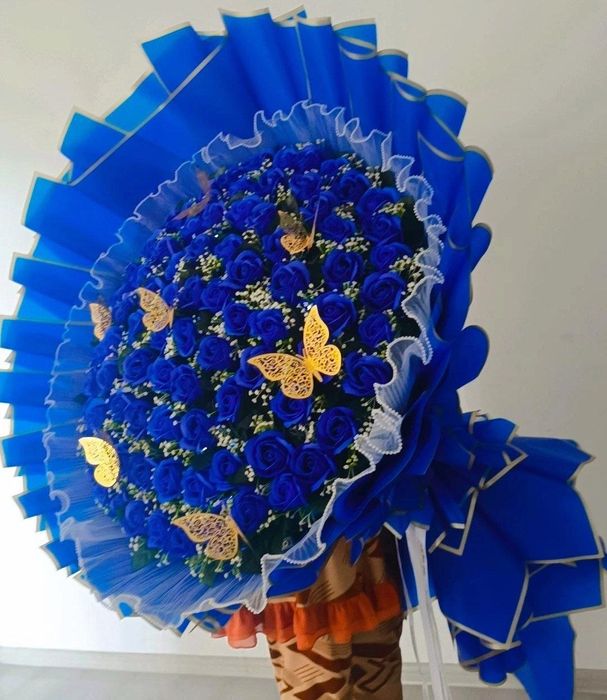 Suniy gullar buketlar kelin gullar sz istagan turda