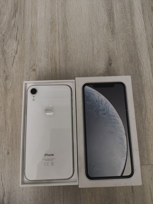 Iphone xr в хорошем состоянии