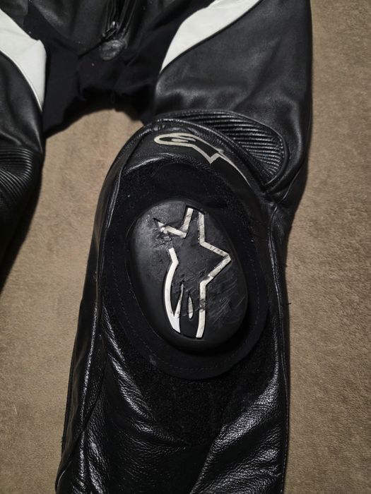 Pantaloni moto Alpinestars piele marimea 52