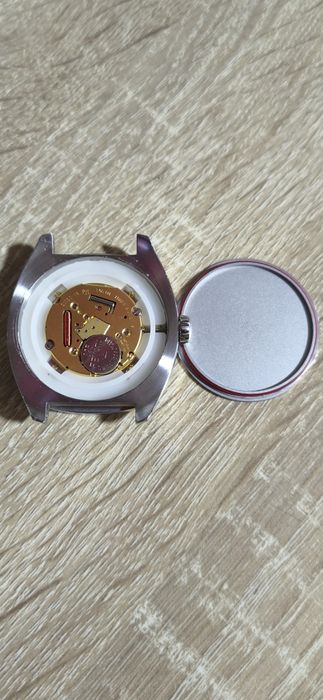 Ceas Gucci GG2570 142.3 quartz