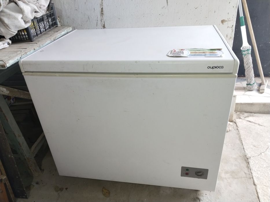 Морозильник сотилади