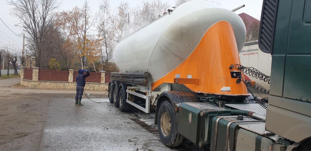 Semiremorca Silo OKT 2011